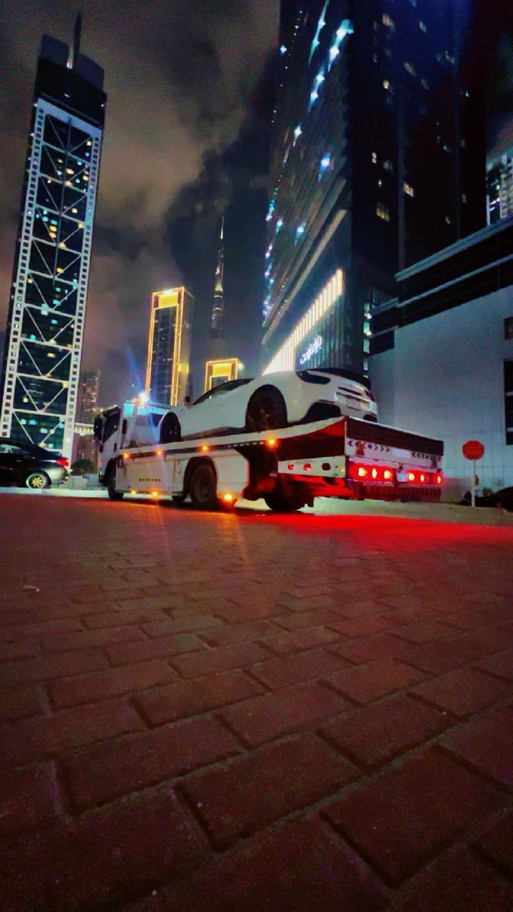 سطحة في دبي